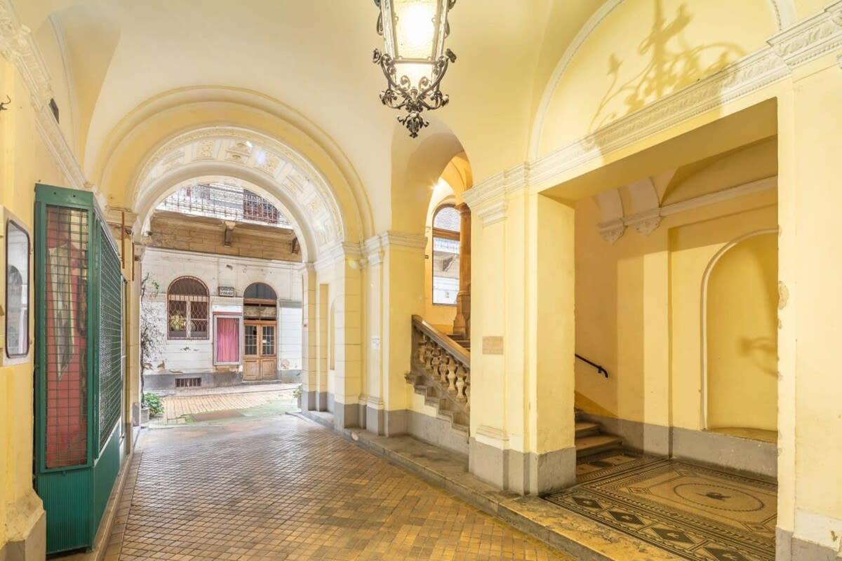 Апартаменты Splendid Perfectly Located Flat With Sauna Будапешт Экстерьер фото