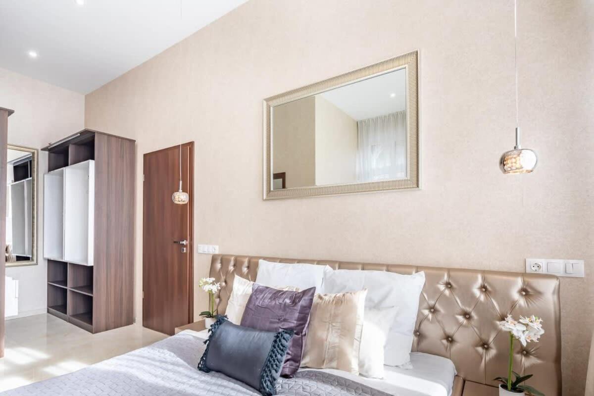 Апартаменты Splendid Perfectly Located Flat With Sauna Будапешт Экстерьер фото