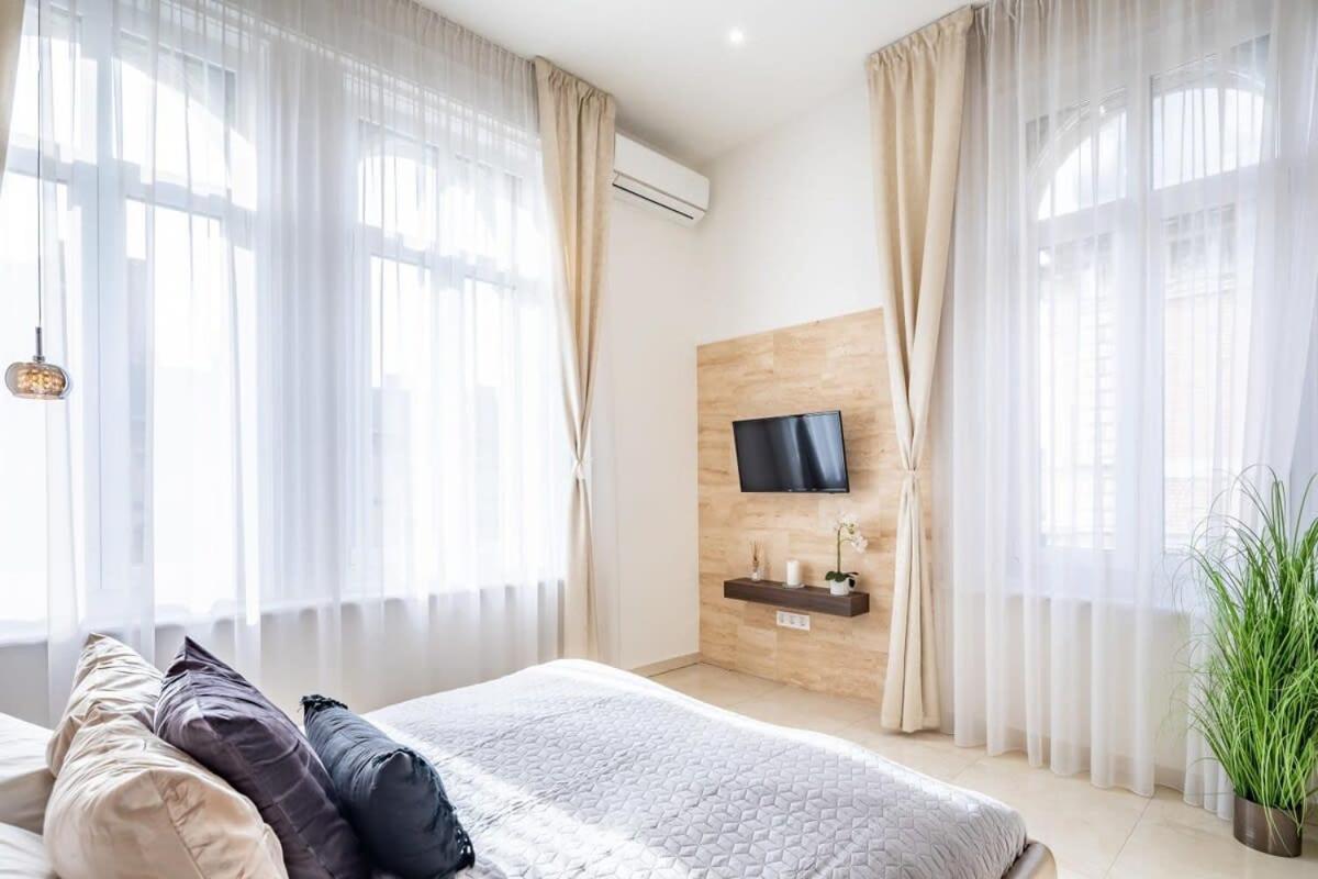 Апартаменты Splendid Perfectly Located Flat With Sauna Будапешт Экстерьер фото